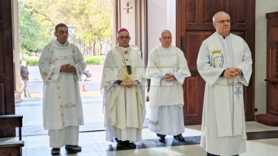 Comenzó el tradicional tedeum en la iglesia Catedral