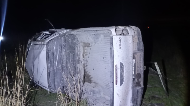 Un muerto y dos heridos dejó el despiste de una camioneta por ruta 11