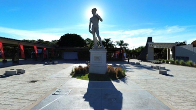 La Bienal del Chaco vuelve a convertir a Resistencia en la capital mundial de la escultura