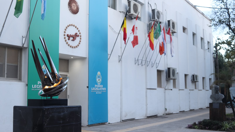 La Legislatura recibe postulaciones para el premio anual a los jóvenes destacados