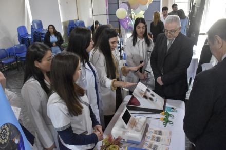 Jornada cierre aniversario 50 Hospital M y Niño (27)