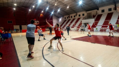 Salto inicial del Provincial en Villa Ángela y Charata