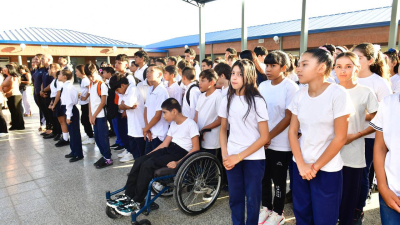 Las docentes y su férrea defensa del trabajo cotidiano de las escuelas