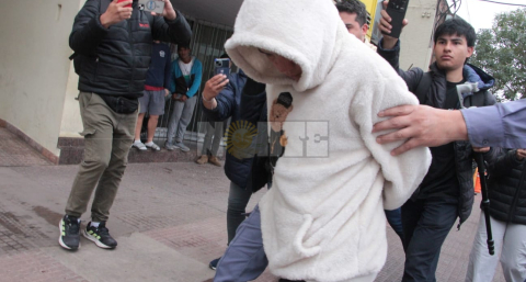 Intentó quemar a su pareja y ahora enfrenta  una acusación por homicidio en grado de tentativa
