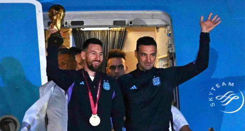 Scaloni despidió con el corazón a Messi: "Fue un orgullo compartir este viaje"