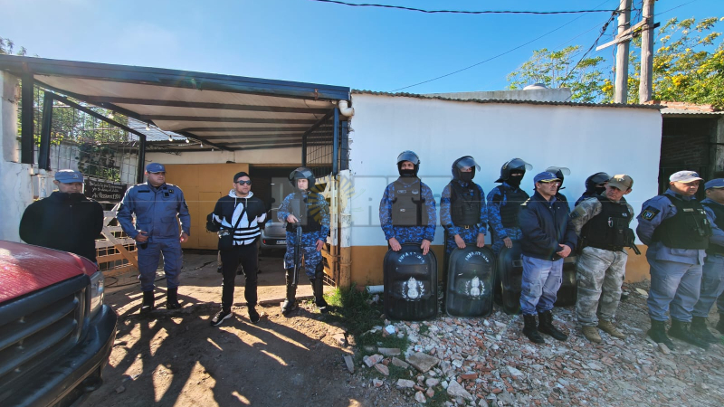 Allanamiento, secuestro de armas y municiones utilizadas por una banda delictiva: tres detenidos
