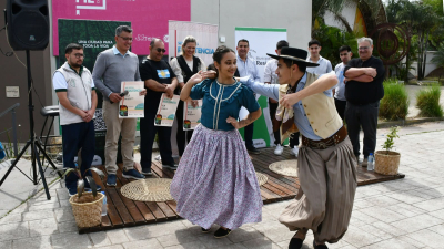 Presentan la sede Resistencia hacia el certamen nacional de música y danza folclórica más convocante