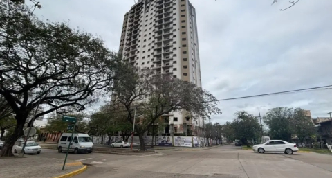 Una década de intentos de venta para un edificio que no despierta interés