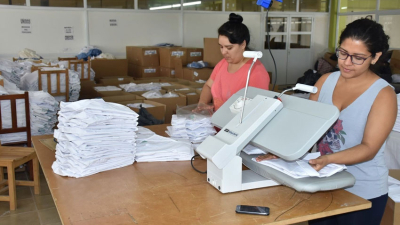 A nivel país continúa la crisis textil con una caída del 30% y con el índice de desempleo en aumento