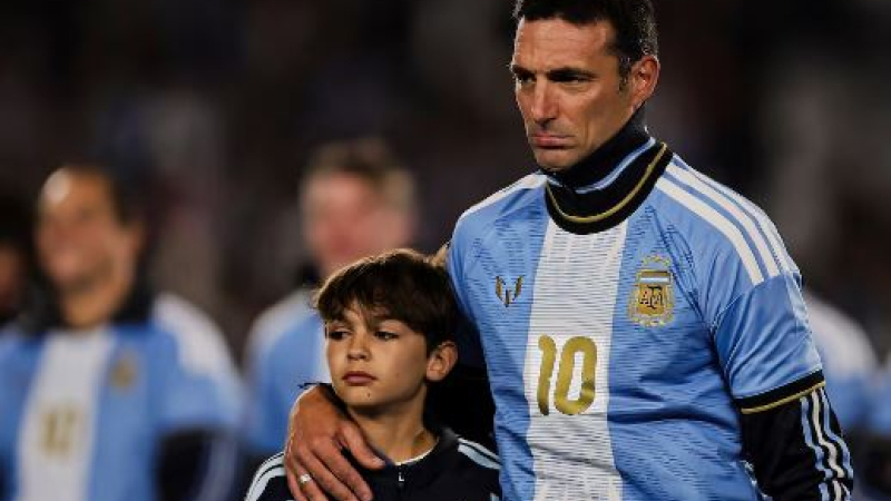 Scaloni: "Si todo va bien, seguiré siendo el entrenador de la Selección"