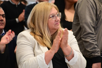 Carmen Delgado acompañó el llamado a licitación para pavimentar nuevos tramos de la Ruta Provincial 13