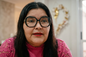 Una jueza sumó una perrita a una audiencia para que una niña pudiera hablar: "Lo volveremos a hacer"