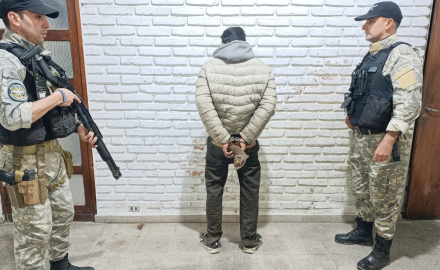 Atraparon a los dos delincuentes que asaltaron y golpearon a chicotazos a un peón rural