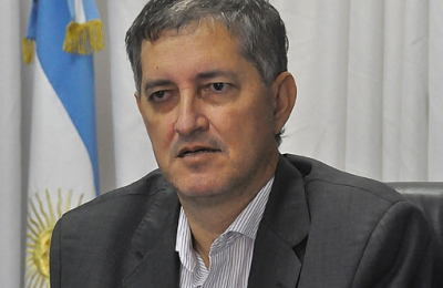 El ministro Farías continuará hoy la paritaria con los gremios docentes