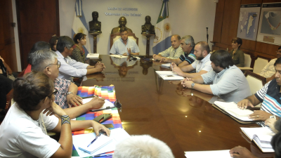 Delimitan los terrenos para las familias aborígenes en la Reserva Grande