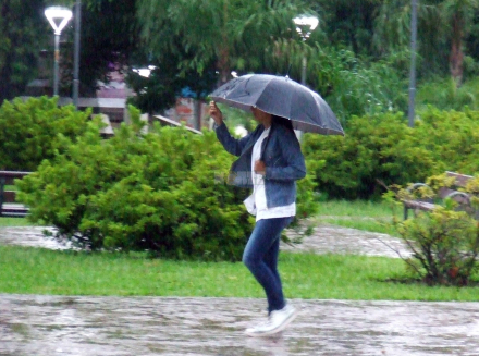 lluvia-cae.jpg
