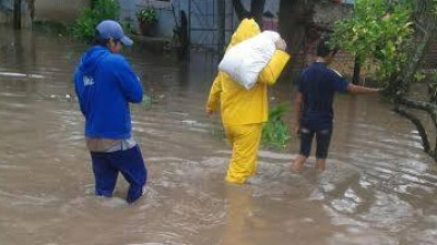 Barranqueras bajo agua y con 30 familias evacuadas