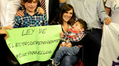Fue promulgada la ley para los "electrodependientes": garantizan provisión y gratuidad del servicio
