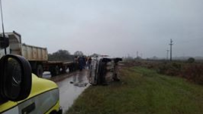 Un hombre murió al chocar contra un camión de Vialidad en la ruta 90