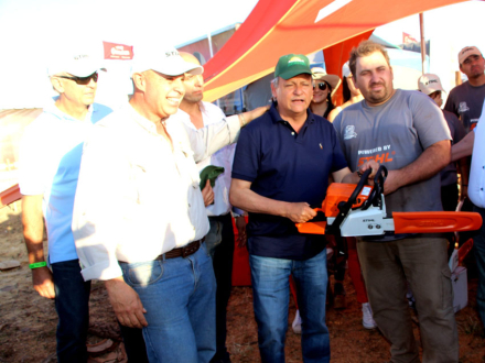premio escultores.jpg