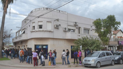 Sáenz Peña: docentes, abogados, contadores y veterinarios por cargos secundarios