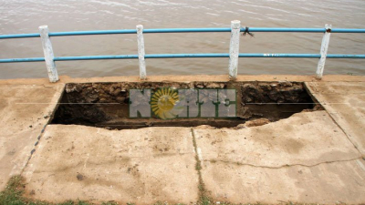En plena procesión náutica, se hundió la costanera de Itatí: seis heridos