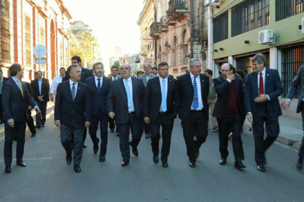 CAMINANDO-POR-CORRIENTES.jpg