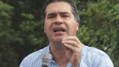 Capitanich: “Macri no hizo ni una obra nueva en el Chaco y pone sus carteles a las que comenzó Cristina”