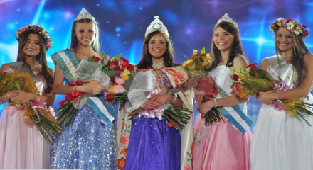 tatiana zorrilla segunda princesa nacional-1.jpg