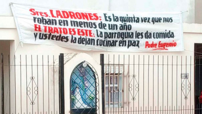 Cansado de los robos, un sacerdote ofrece comida a los ladrones