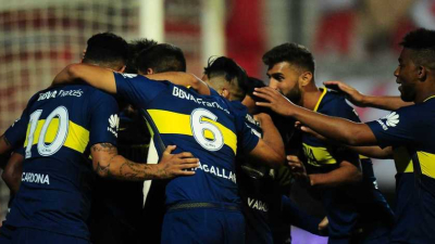 Boca venció a Estudiantes y completó un año como líder del fútbol argentino