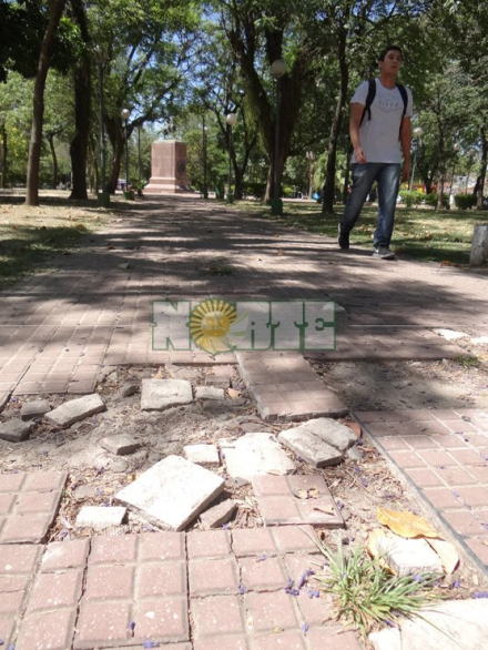 plaza Belgrano 3.jpg