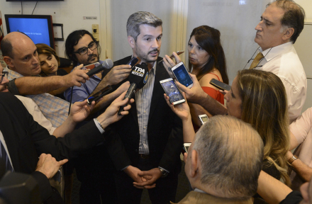 Peña confe.jpg