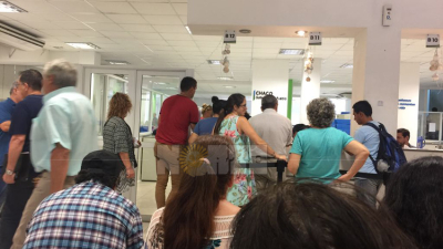 Indignación en el Insssep: afiliados esperan más de dos horas para ser atendidos