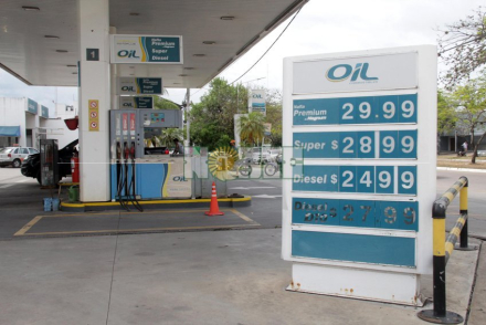 estacion Oil Castelli.jpg
