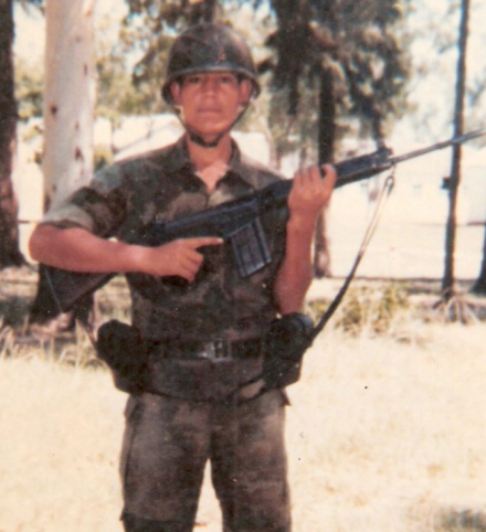 EDUARDO-GOMEZ-EX-COMBATIENT.jpg