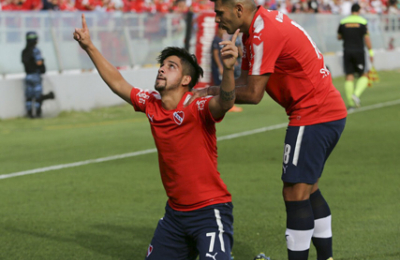 Benítez se sacó la bronca de la Recopa y le dió el triunfo a Independiente sobre Banfield