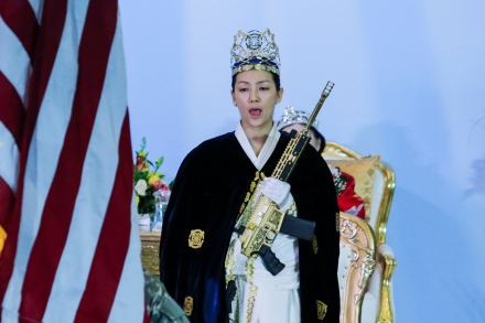 religion y armas 3.jpg