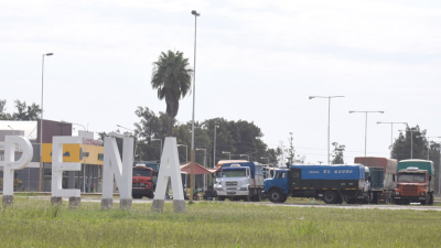 Grave accidente entre un camión y un automóvil en Sáenz Peña