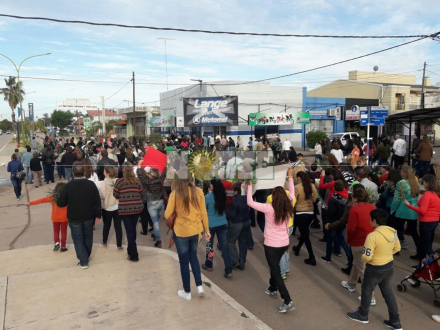 Peregrinacion Castelli 2.jpg