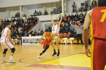 Sarmiento basquet.jpg