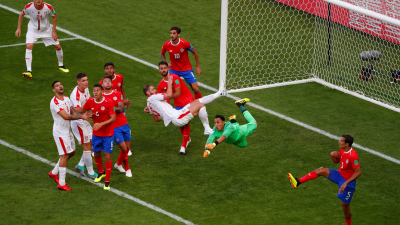 Serbia derrotó a Costa Rica de la mano de su capitán