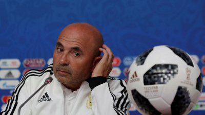 Sampaoli admitió roces con el plantel, pero se mostró convencido de clasificar a octavos