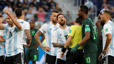 Marcos Rojo le dio la clasificación a octavos a la Argentina