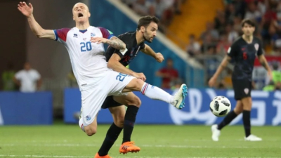 Croacia venció a Islandia y ganó el Grupo D