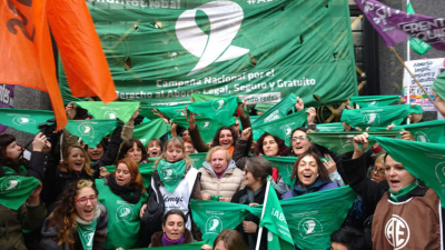 “Pañuelazo” verde frente a la CGT