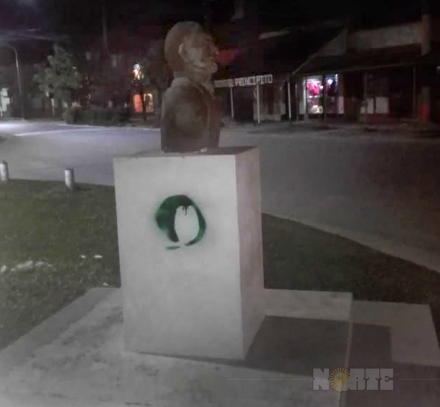monu1.jpg