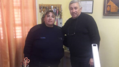 Funcionarios de la Policía Federal visitan al intendente de Charadai