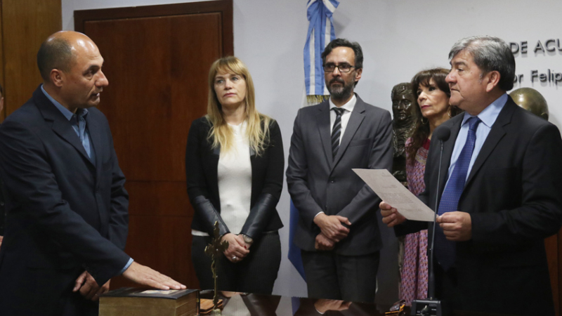 Guillón juró como interventor de Villa Río Bermejito