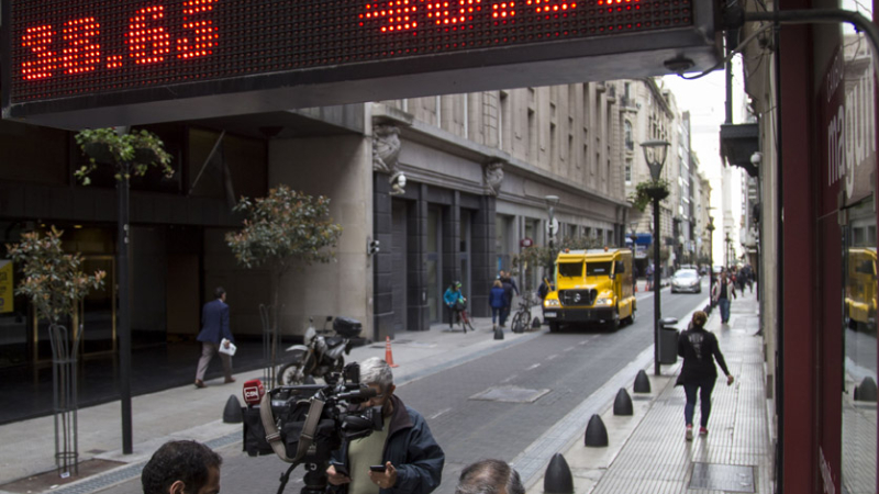 El FMI no mandará dinero y espera negociar de nuevo el acuerdo por incumplimiento de Argentina